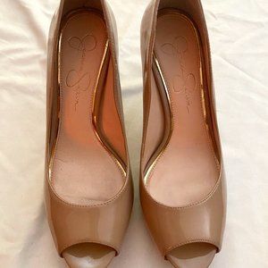 Jessica Simpson nude/tan patent leather peep toe heels. Size 8